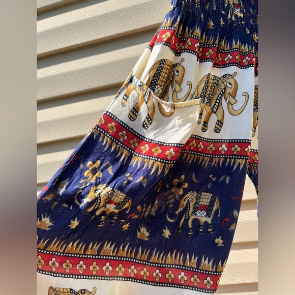 Harem Pants w Elephant Print - Picture 4 of 8